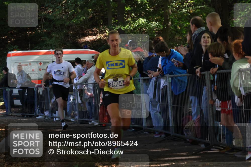 28.09.2025 - 33. Volkslauf durch das schöne Alstertal Strokosch-Dieckow http://msf.ph/oto/8965424 28.09.2025 11:23:52 Ziel 3414, 3904 meine-sportfotos.de