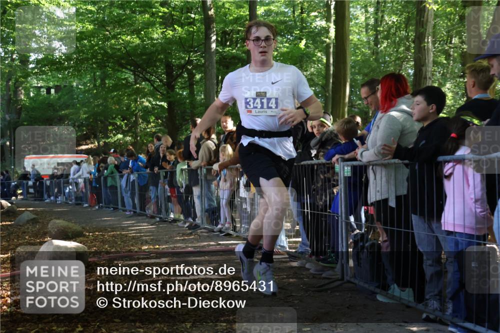 28.09.2025 - 33. Volkslauf durch das schöne Alstertal Strokosch-Dieckow http://msf.ph/oto/8965431 28.09.2025 11:23:56 Ziel 3414, 3956 meine-sportfotos.de