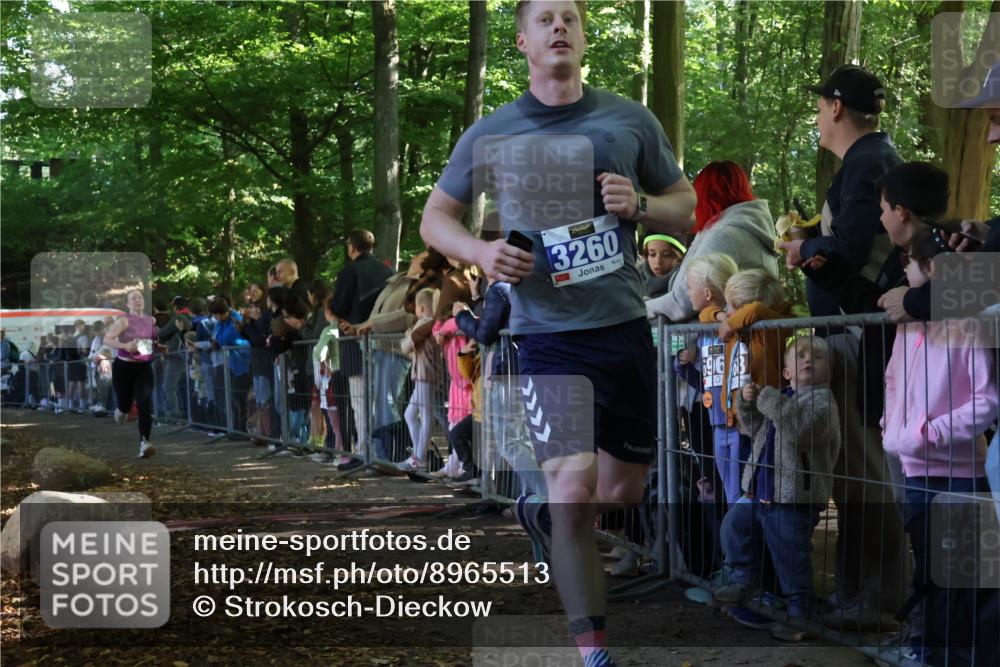28.09.2025 - 33. Volkslauf durch das schöne Alstertal Strokosch-Dieckow http://msf.ph/oto/8965513 28.09.2025 11:25:18 Ziel 3260, 3408 meine-sportfotos.de