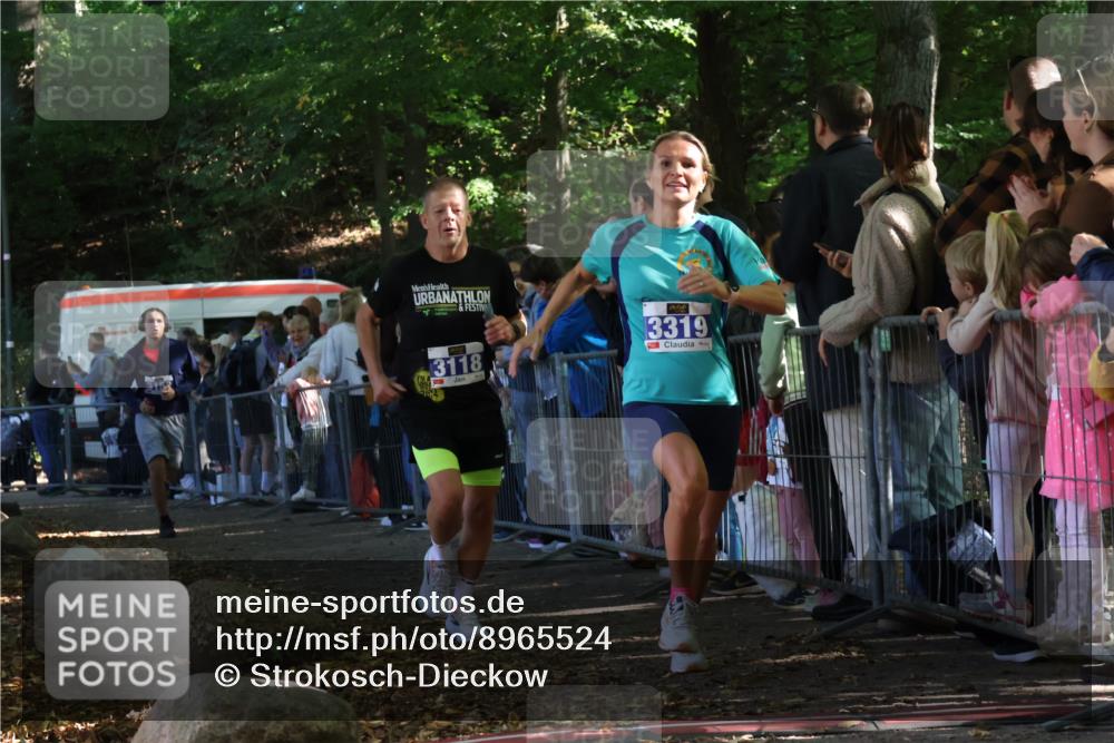 28.09.2025 - 33. Volkslauf durch das schöne Alstertal Strokosch-Dieckow http://msf.ph/oto/8965524 28.09.2025 11:25:34 Ziel 3118, 3152, 3319 meine-sportfotos.de