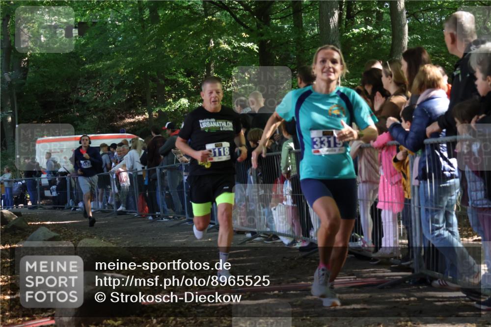 28.09.2025 - 33. Volkslauf durch das schöne Alstertal Strokosch-Dieckow http://msf.ph/oto/8965525 28.09.2025 11:25:35 Ziel 3118, 3152, 3319 meine-sportfotos.de
