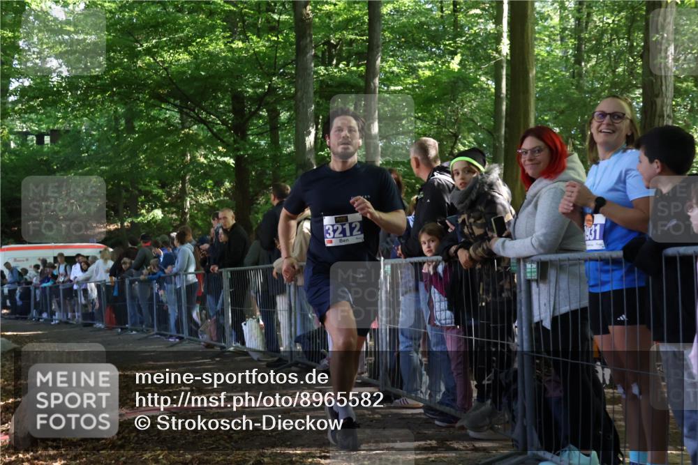 28.09.2025 - 33. Volkslauf durch das schöne Alstertal Strokosch-Dieckow http://msf.ph/oto/8965582 28.09.2025 11:26:37 Ziel 1506, 3212 meine-sportfotos.de