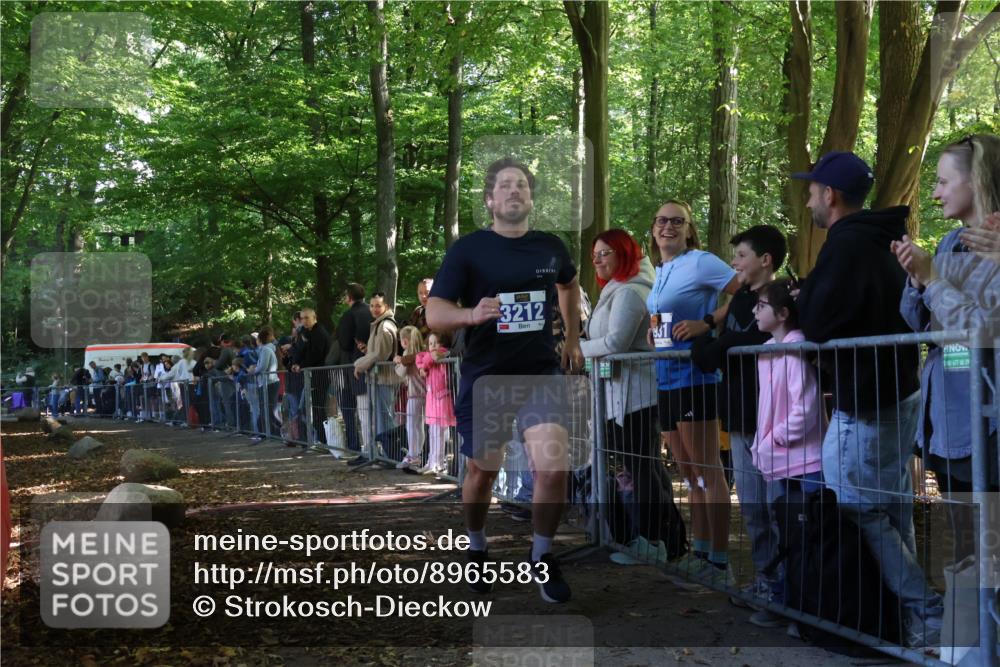 28.09.2025 - 33. Volkslauf durch das schöne Alstertal Strokosch-Dieckow http://msf.ph/oto/8965583 28.09.2025 11:26:37 Ziel 1506, 3212 meine-sportfotos.de