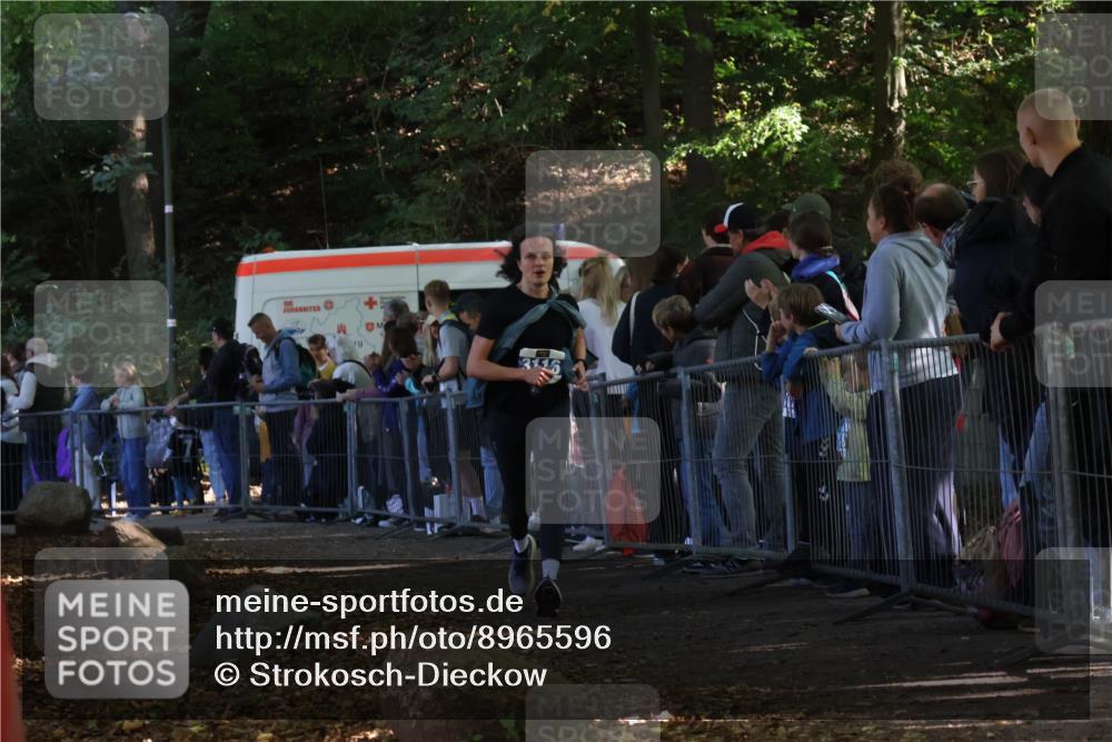 28.09.2025 - 33. Volkslauf durch das schöne Alstertal Strokosch-Dieckow http://msf.ph/oto/8965596 28.09.2025 11:26:55 Ziel 3116 meine-sportfotos.de