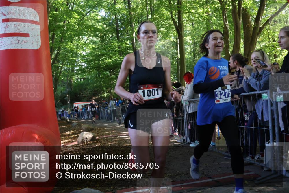 28.09.2025 - 33. Volkslauf durch das schöne Alstertal Strokosch-Dieckow http://msf.ph/oto/8965705 28.09.2025 11:28:24 Ziel 1001, 3029, 3181, 3275 meine-sportfotos.de
