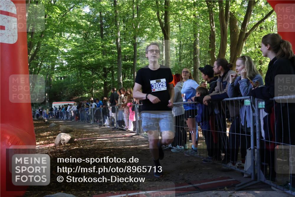 28.09.2025 - 33. Volkslauf durch das schöne Alstertal Strokosch-Dieckow http://msf.ph/oto/8965713 28.09.2025 11:28:31 Ziel 3029, 3105 meine-sportfotos.de
