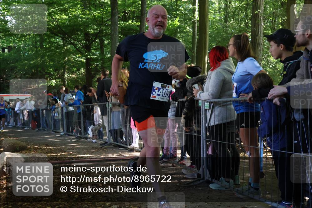 28.09.2025 - 33. Volkslauf durch das schöne Alstertal Strokosch-Dieckow http://msf.ph/oto/8965722 28.09.2025 11:28:46 Ziel 1509, 3405 meine-sportfotos.de