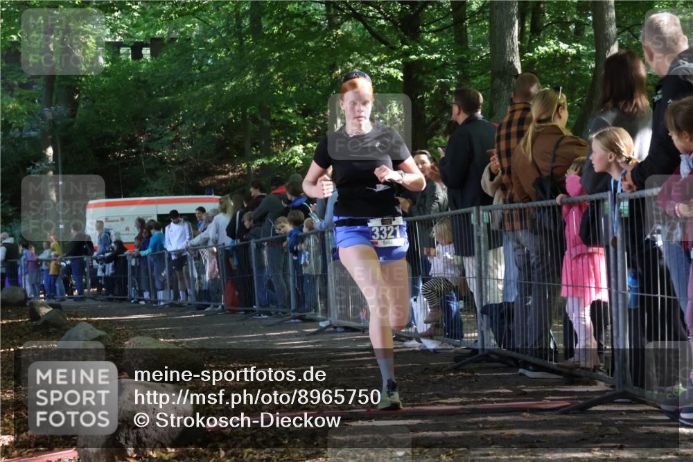28.09.2025 - 33. Volkslauf durch das schöne Alstertal Strokosch-Dieckow http://msf.ph/oto/8965750 28.09.2025 11:29:10 Ziel 3321 meine-sportfotos.de