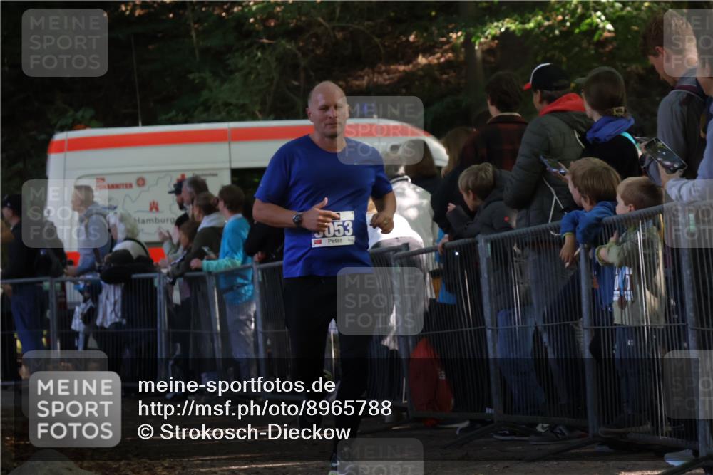 28.09.2025 - 33. Volkslauf durch das schöne Alstertal Strokosch-Dieckow http://msf.ph/oto/8965788 28.09.2025 11:29:57 Ziel 1517, 3053 meine-sportfotos.de