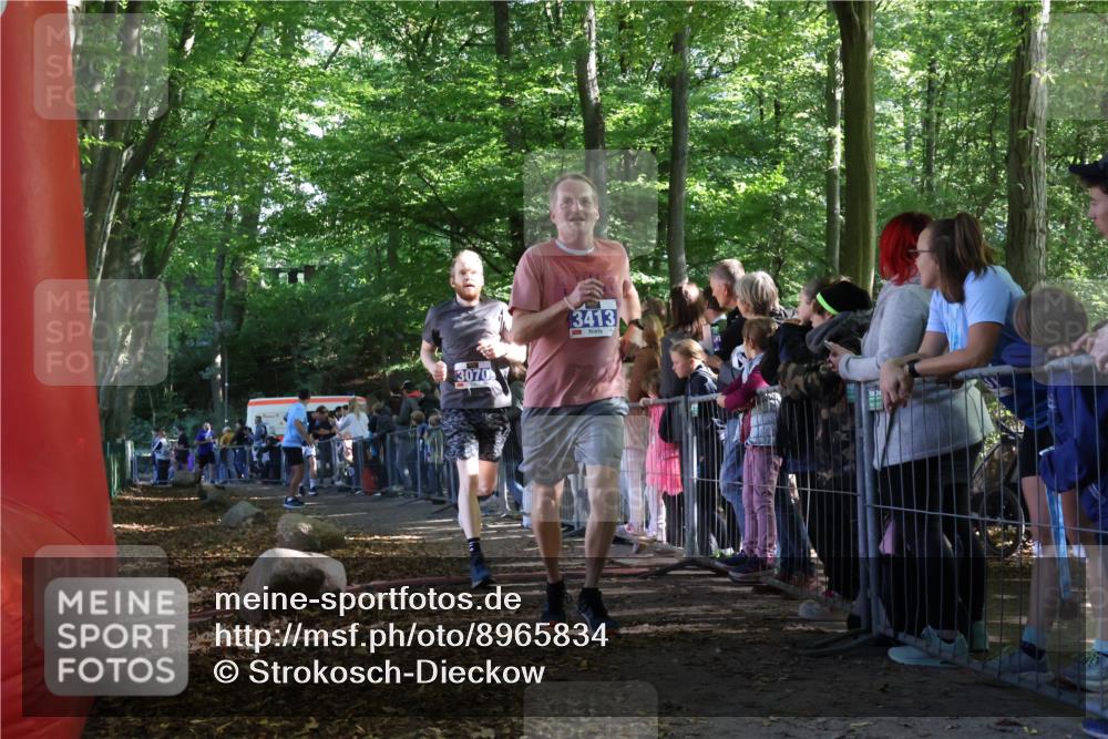 28.09.2025 - 33. Volkslauf durch das schöne Alstertal Strokosch-Dieckow http://msf.ph/oto/8965834 28.09.2025 11:30:53 Ziel 3070, 3413 meine-sportfotos.de