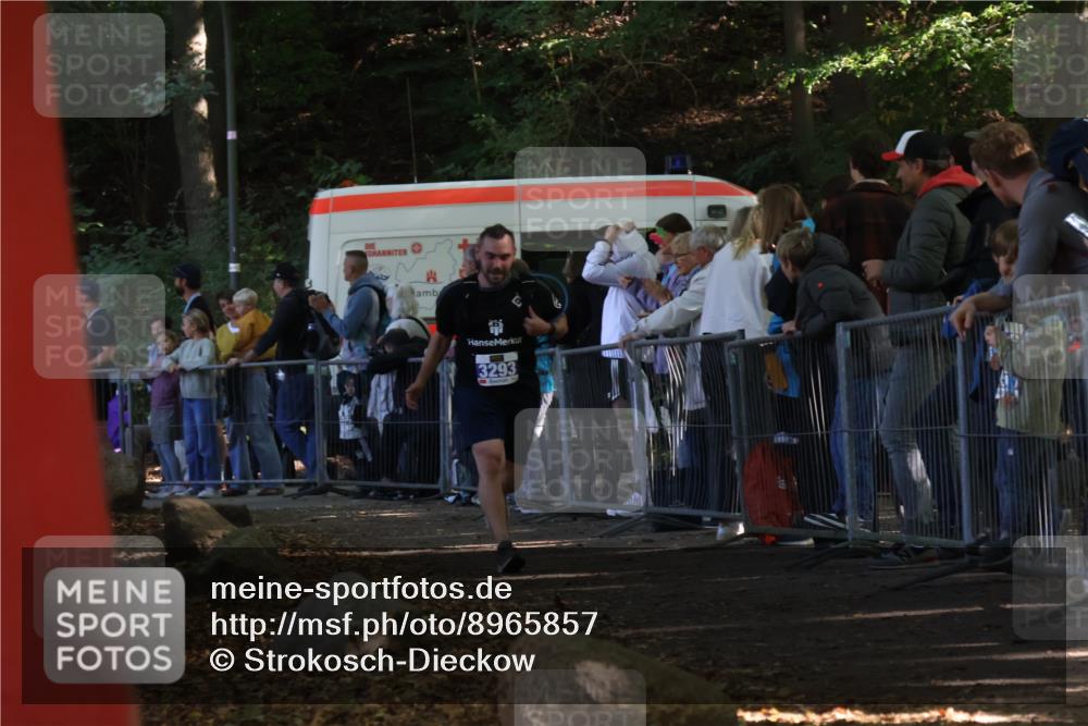 28.09.2025 - 33. Volkslauf durch das schöne Alstertal Strokosch-Dieckow http://msf.ph/oto/8965857 28.09.2025 11:31:10 Ziel 3293, 3377 meine-sportfotos.de