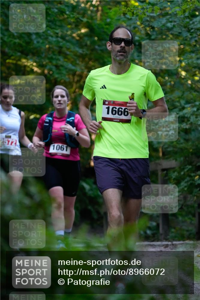 28.09.2025 - 33. Volkslauf durch das schöne Alstertal Patografie http://msf.ph/oto/8966072 28.09.2025 09:18:24 Laufen 2572, 1061, 1666 meine-sportfotos.de