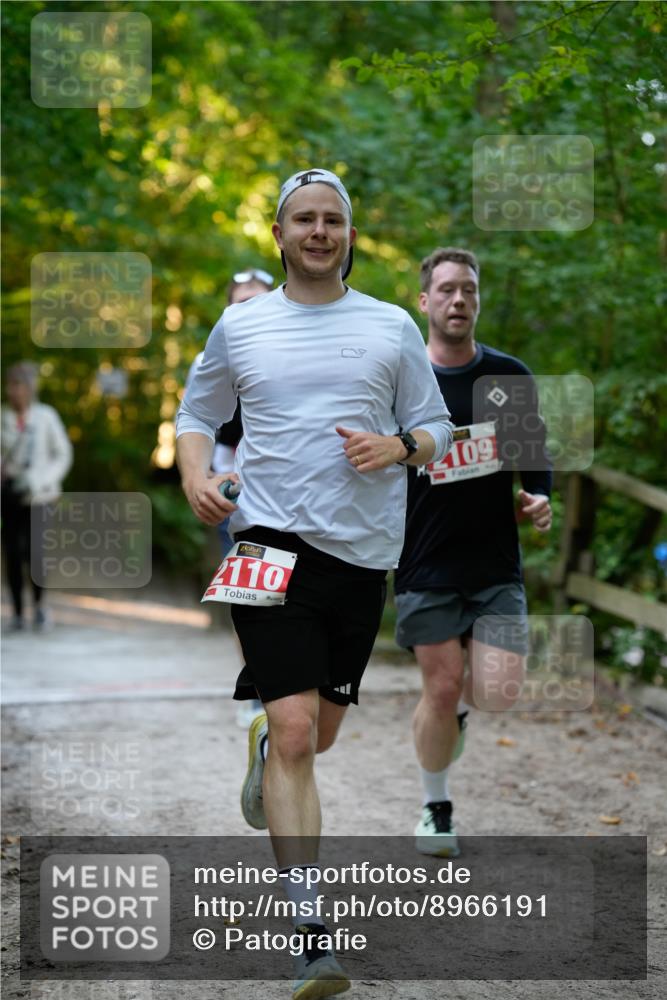 28.09.2025 - 33. Volkslauf durch das schöne Alstertal Patografie http://msf.ph/oto/8966191 28.09.2025 09:31:58 Laufen 110, 109 meine-sportfotos.de