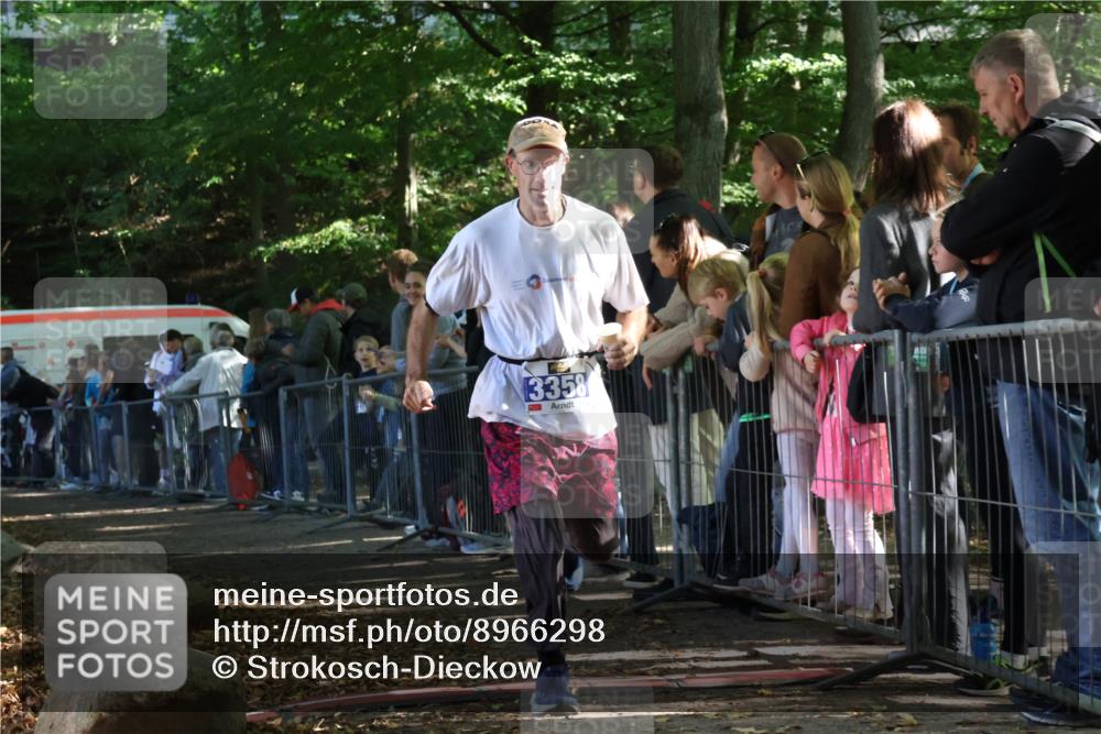28.09.2025 - 33. Volkslauf durch das schöne Alstertal Strokosch-Dieckow http://msf.ph/oto/8966298 28.09.2025 11:32:42 Ziel 3358 meine-sportfotos.de