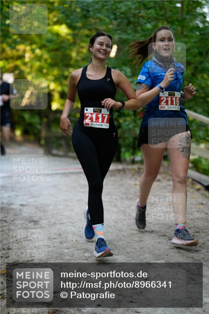 28.09.2025 - 33. Volkslauf durch das schöne Alstertal Patografie http://msf.ph/oto/8966341 28.09.2025 09:36:21 Laufen 2117, 1, 2116 meine-sportfotos.de
