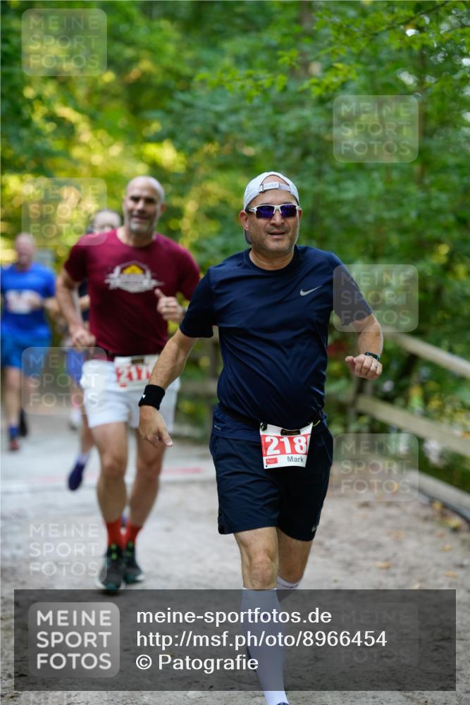 28.09.2025 - 33. Volkslauf durch das schöne Alstertal Patografie http://msf.ph/oto/8966454 28.09.2025 09:39:57 Laufen 217, 218 meine-sportfotos.de