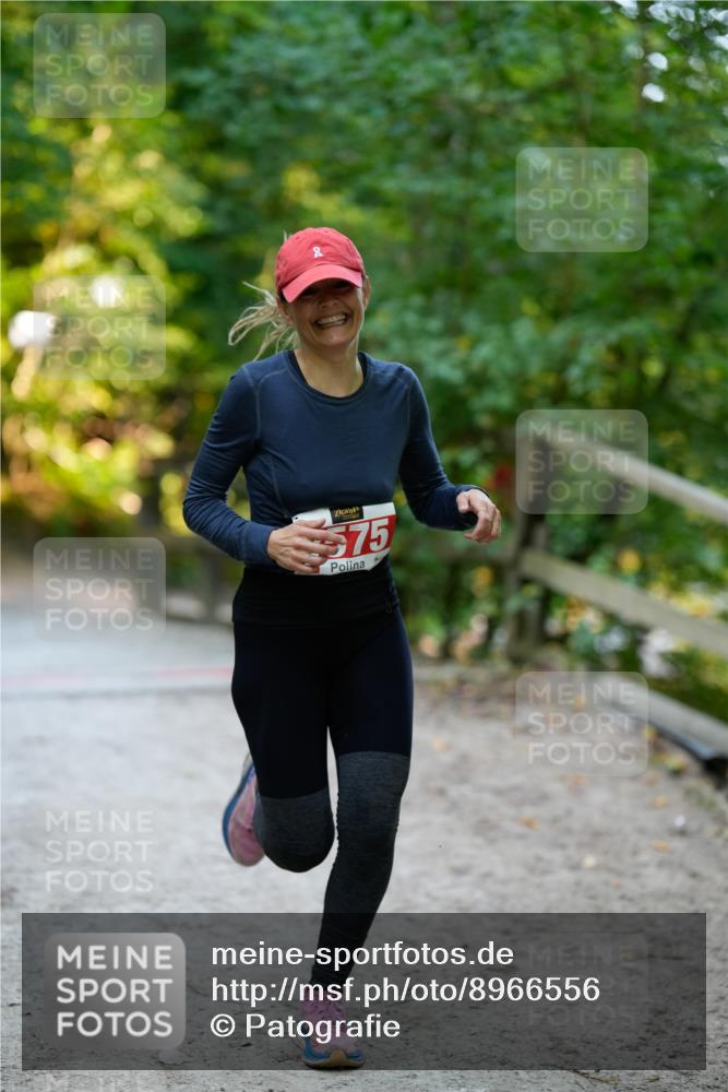 28.09.2025 - 33. Volkslauf durch das schöne Alstertal Patografie http://msf.ph/oto/8966556 28.09.2025 09:48:05 Laufen 75 meine-sportfotos.de