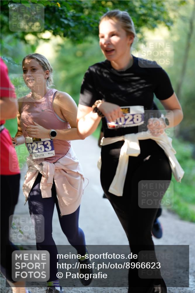 28.09.2025 - 33. Volkslauf durch das schöne Alstertal Patografie http://msf.ph/oto/8966623 28.09.2025 09:53:46 Laufen 3253, 028 meine-sportfotos.de