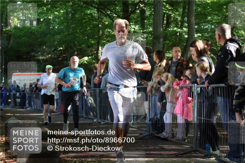 28.09.2025 - 33. Volkslauf durch das schöne Alstertal Strokosch-Dieckow http://msf.ph/oto/8966700 28.09.2025 11:34:27 Ziel 3086, 3182, 3261 meine-sportfotos.de