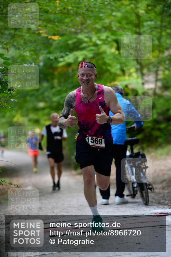 28.09.2025 - 33. Volkslauf durch das schöne Alstertal Patografie http://msf.ph/oto/8966720 28.09.2025 10:06:09 Laufen 1569 meine-sportfotos.de