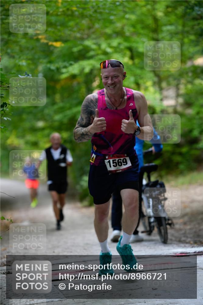 28.09.2025 - 33. Volkslauf durch das schöne Alstertal Patografie http://msf.ph/oto/8966721 28.09.2025 10:06:09 Laufen 1569 meine-sportfotos.de
