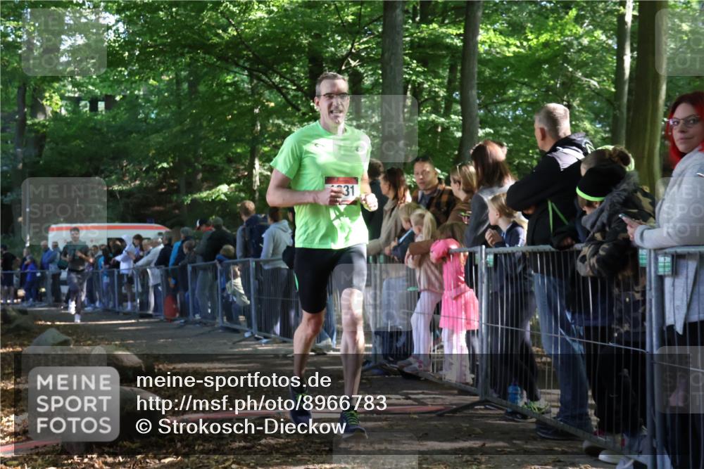 28.09.2025 - 33. Volkslauf durch das schöne Alstertal Strokosch-Dieckow http://msf.ph/oto/8966783 28.09.2025 11:34:40 Ziel 1831, 3348 meine-sportfotos.de