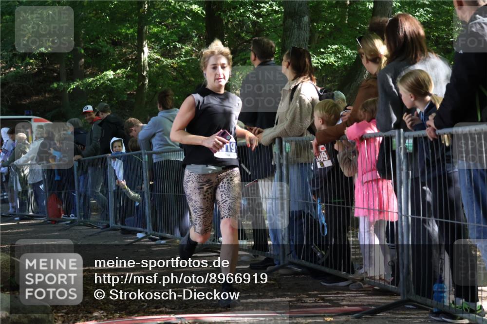 28.09.2025 - 33. Volkslauf durch das schöne Alstertal Strokosch-Dieckow http://msf.ph/oto/8966919 28.09.2025 11:36:12 Ziel 3119 meine-sportfotos.de