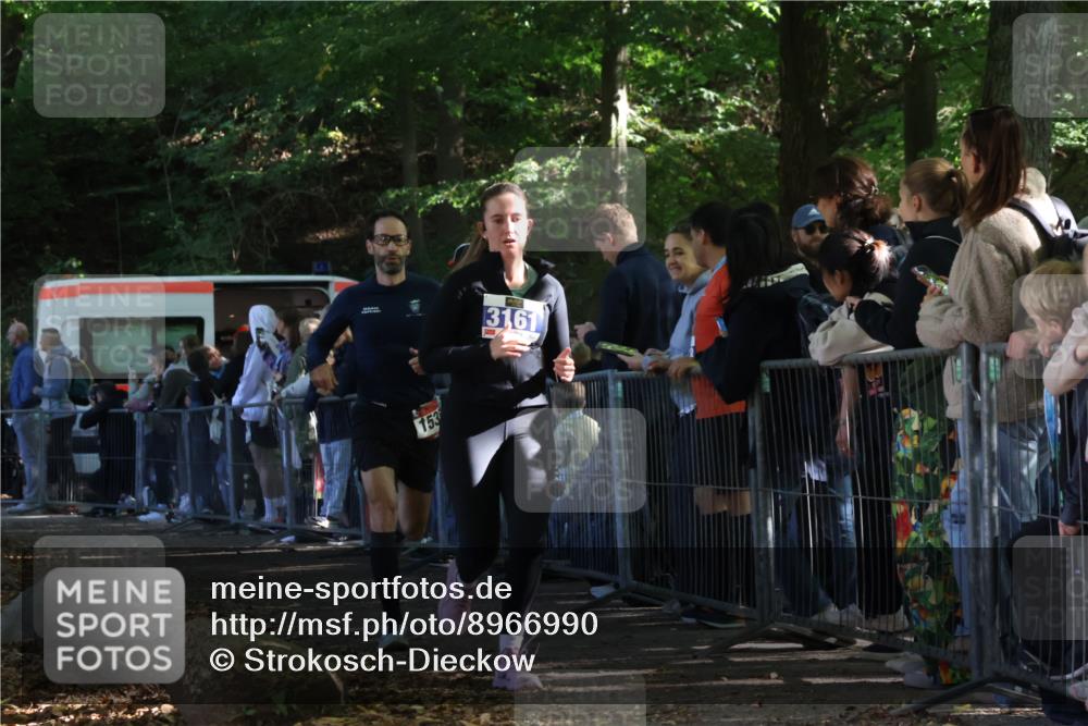 28.09.2025 - 33. Volkslauf durch das schöne Alstertal Strokosch-Dieckow http://msf.ph/oto/8966990 28.09.2025 11:37:28 Ziel 1535, 3161 meine-sportfotos.de