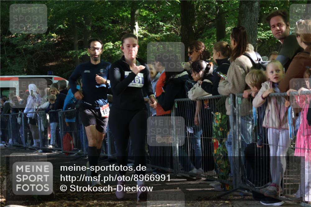 28.09.2025 - 33. Volkslauf durch das schöne Alstertal Strokosch-Dieckow http://msf.ph/oto/8966991 28.09.2025 11:37:29 Ziel 1535, 3161 meine-sportfotos.de