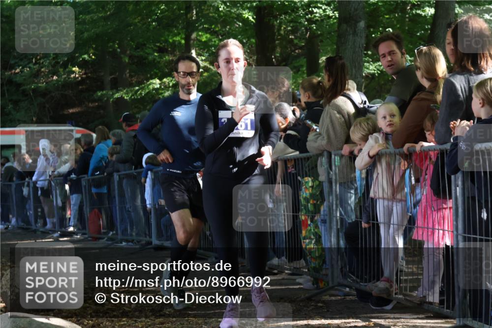 28.09.2025 - 33. Volkslauf durch das schöne Alstertal Strokosch-Dieckow http://msf.ph/oto/8966992 28.09.2025 11:37:29 Ziel 1535, 3161 meine-sportfotos.de
