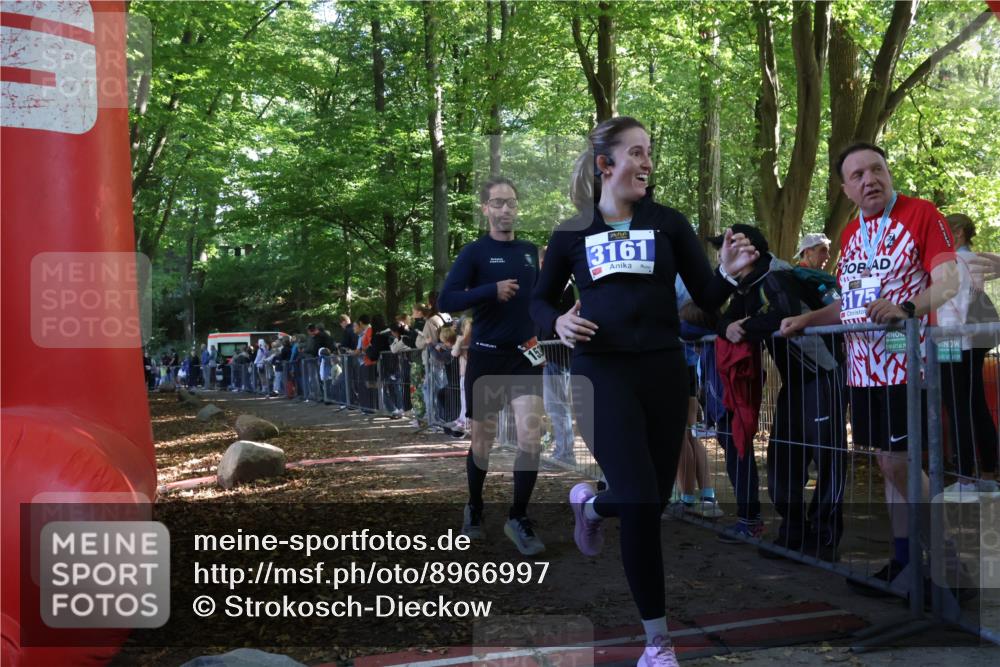 28.09.2025 - 33. Volkslauf durch das schöne Alstertal Strokosch-Dieckow http://msf.ph/oto/8966997 28.09.2025 11:37:31 Ziel 1535, 3161 meine-sportfotos.de