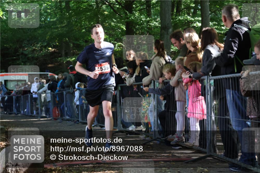 28.09.2025 - 33. Volkslauf durch das schöne Alstertal Strokosch-Dieckow http://msf.ph/oto/8967088 28.09.2025 11:38:54 Ziel 1539, 3072 meine-sportfotos.de