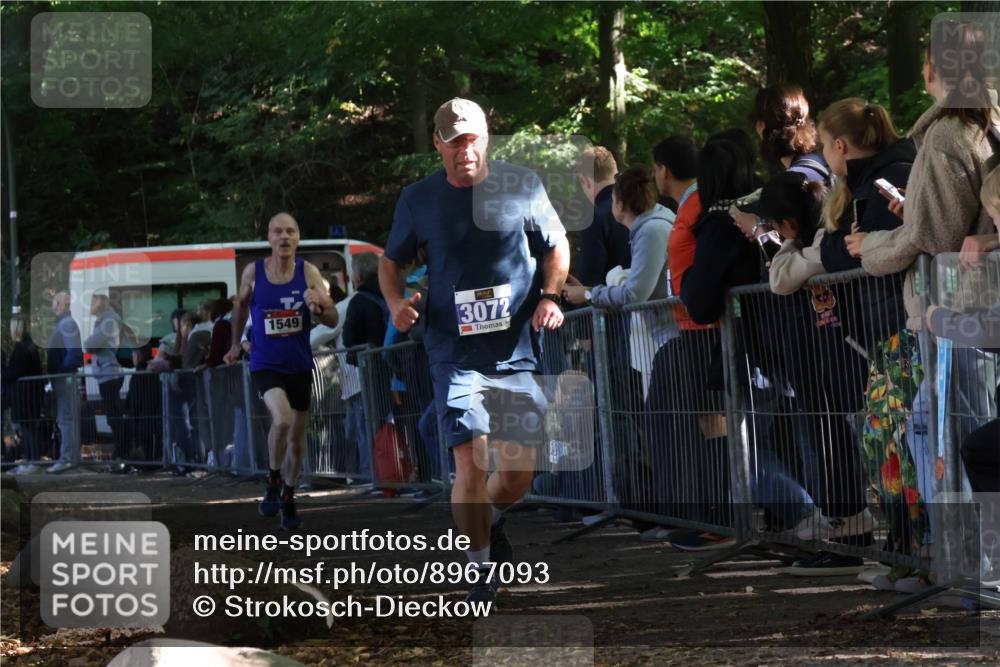 28.09.2025 - 33. Volkslauf durch das schöne Alstertal Strokosch-Dieckow http://msf.ph/oto/8967093 28.09.2025 11:39:01 Ziel 1549, 3072 meine-sportfotos.de