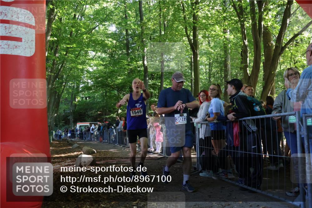 28.09.2025 - 33. Volkslauf durch das schöne Alstertal Strokosch-Dieckow http://msf.ph/oto/8967100 28.09.2025 11:39:04 Ziel 1549, 3072 meine-sportfotos.de