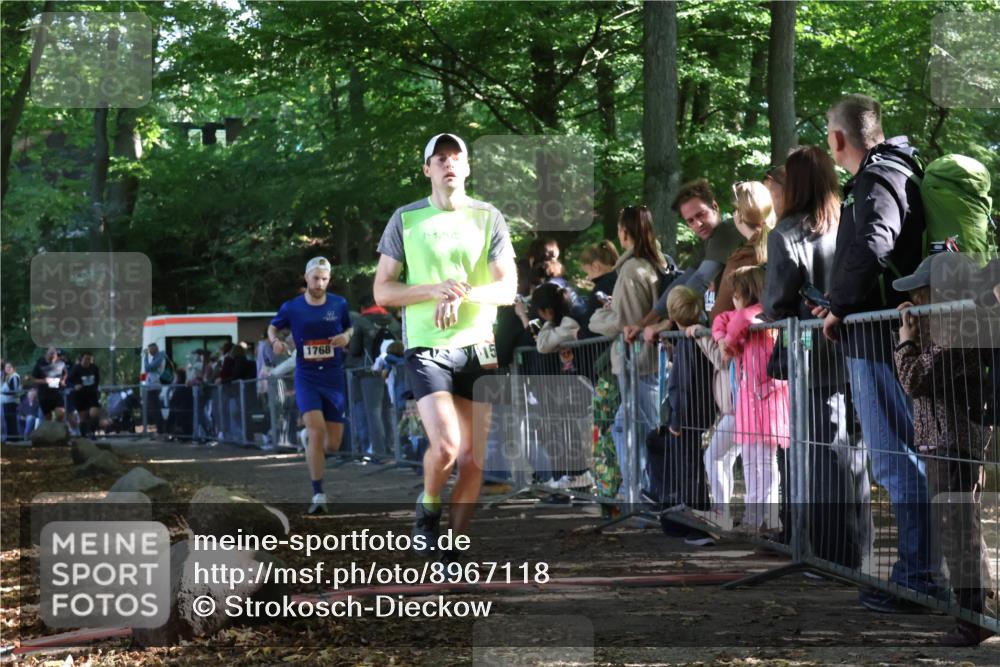 28.09.2025 - 33. Volkslauf durch das schöne Alstertal Strokosch-Dieckow http://msf.ph/oto/8967118 28.09.2025 11:39:23 Ziel 1554, 1768 meine-sportfotos.de