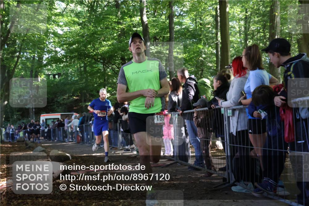 28.09.2025 - 33. Volkslauf durch das schöne Alstertal Strokosch-Dieckow http://msf.ph/oto/8967120 28.09.2025 11:39:24 Ziel 1554, 1768, 3170, 3221 meine-sportfotos.de