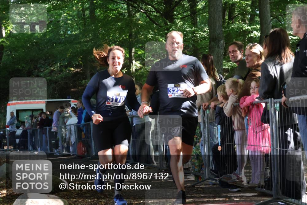 28.09.2025 - 33. Volkslauf durch das schöne Alstertal Strokosch-Dieckow http://msf.ph/oto/8967132 28.09.2025 11:39:32 Ziel 3170, 3221 meine-sportfotos.de