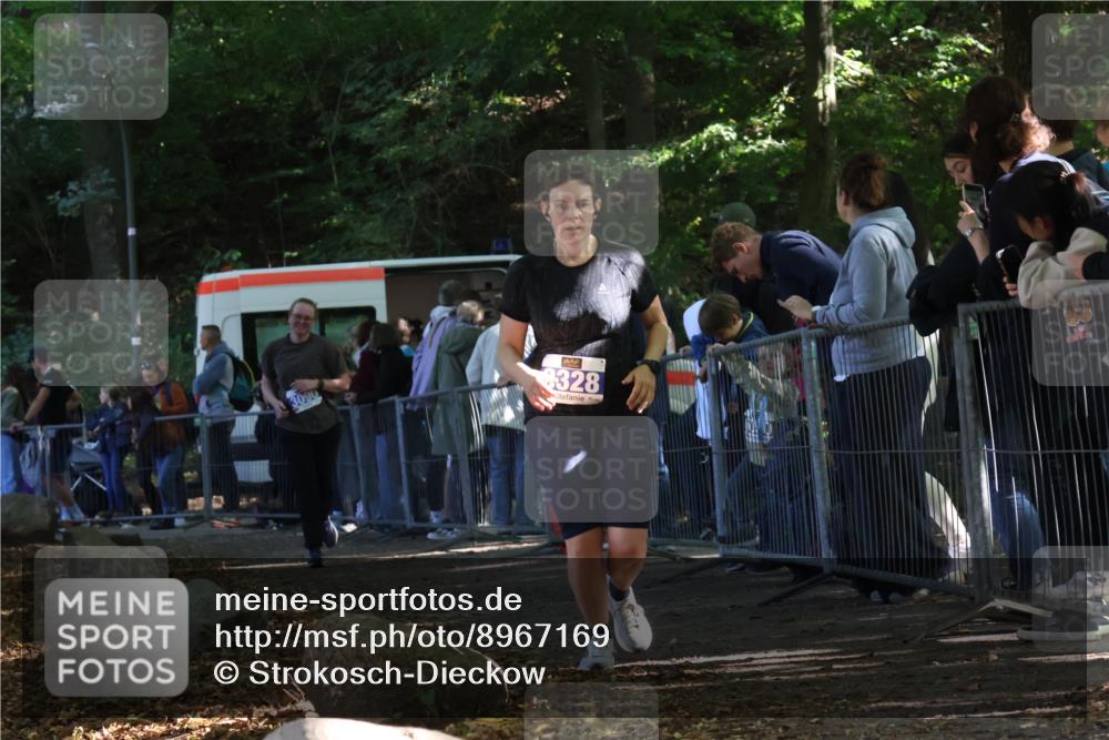 28.09.2025 - 33. Volkslauf durch das schöne Alstertal Strokosch-Dieckow http://msf.ph/oto/8967169 28.09.2025 11:40:19 Ziel 3090, 3328 meine-sportfotos.de