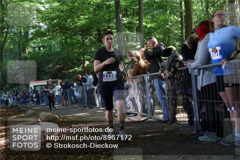 28.09.2025 - 33. Volkslauf durch das schöne Alstertal Strokosch-Dieckow http://msf.ph/oto/8967172 28.09.2025 11:40:21 Ziel 3090, 3328 meine-sportfotos.de
