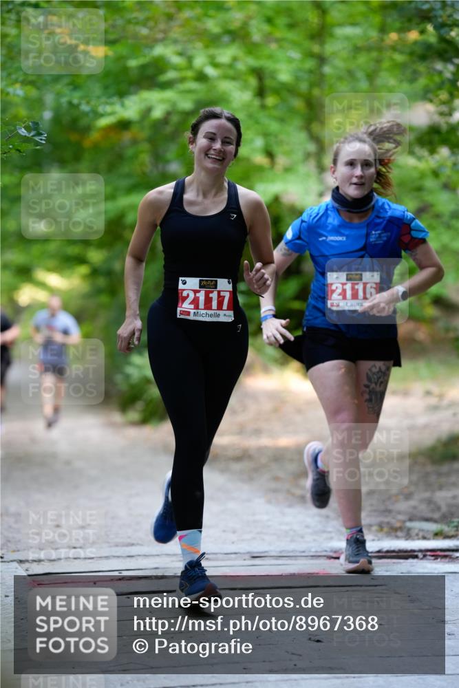 28.09.2025 - 33. Volkslauf durch das schöne Alstertal Patografie http://msf.ph/oto/8967368 28.09.2025 10:36:11 Laufen 2117, 2116 meine-sportfotos.de