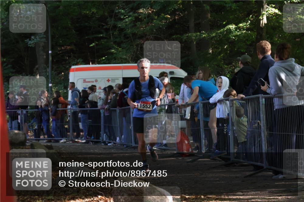 28.09.2025 - 33. Volkslauf durch das schöne Alstertal Strokosch-Dieckow http://msf.ph/oto/8967485 28.09.2025 11:42:42 Ziel 1552 meine-sportfotos.de