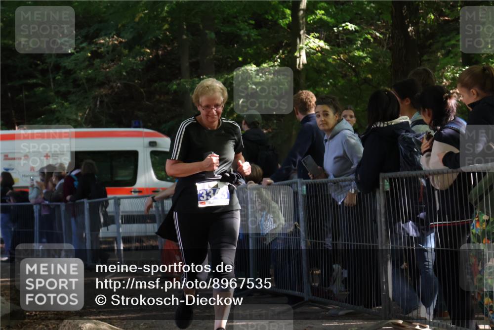 28.09.2025 - 33. Volkslauf durch das schöne Alstertal Strokosch-Dieckow http://msf.ph/oto/8967535 28.09.2025 11:42:57 Ziel 3343 meine-sportfotos.de