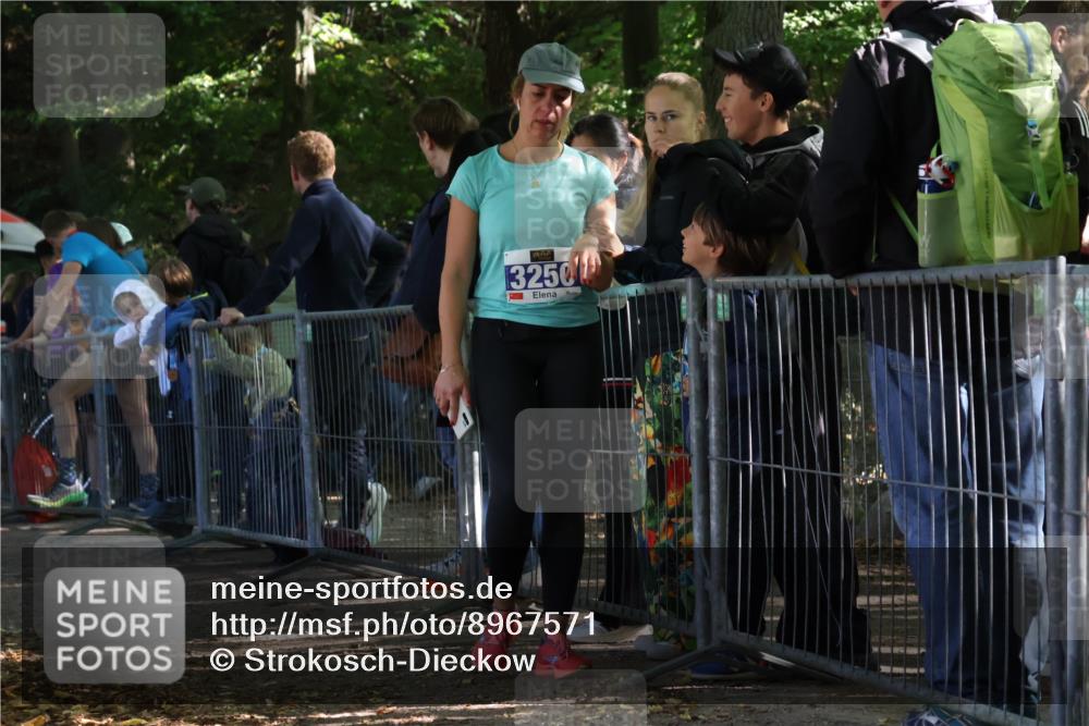 28.09.2025 - 33. Volkslauf durch das schöne Alstertal Strokosch-Dieckow http://msf.ph/oto/8967571 28.09.2025 11:43:25 Ziel 3250 meine-sportfotos.de