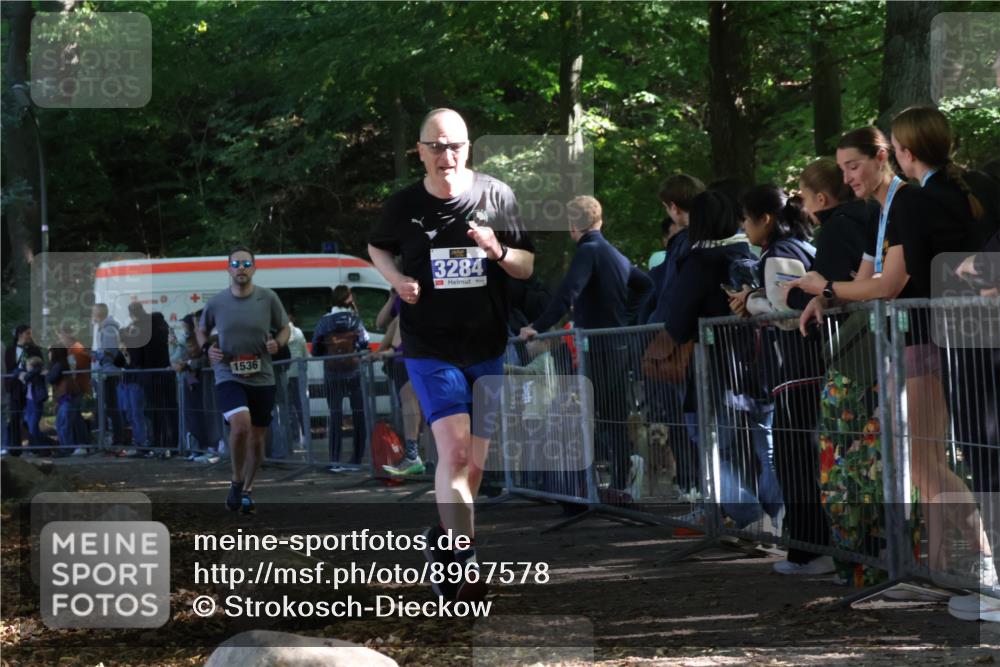 28.09.2025 - 33. Volkslauf durch das schöne Alstertal Strokosch-Dieckow http://msf.ph/oto/8967578 28.09.2025 11:43:35 Ziel 1536, 3284 meine-sportfotos.de