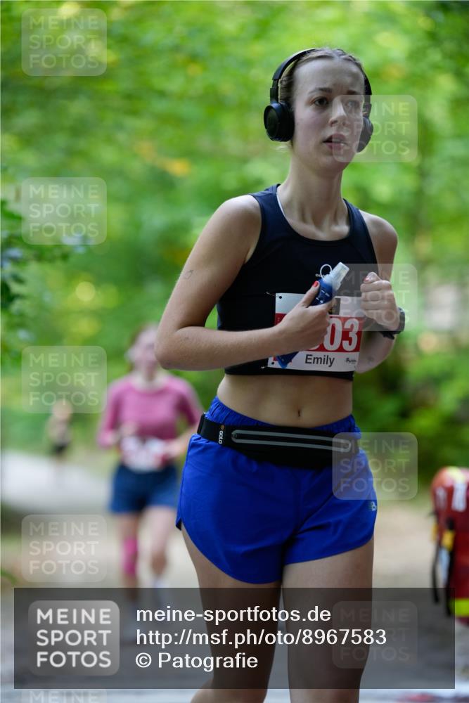 28.09.2025 - 33. Volkslauf durch das schöne Alstertal Patografie http://msf.ph/oto/8967583 28.09.2025 10:54:18 Laufen 03 meine-sportfotos.de