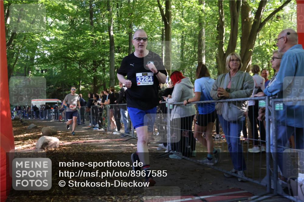 28.09.2025 - 33. Volkslauf durch das schöne Alstertal Strokosch-Dieckow http://msf.ph/oto/8967585 28.09.2025 11:43:38 Ziel 1536, 3284 meine-sportfotos.de