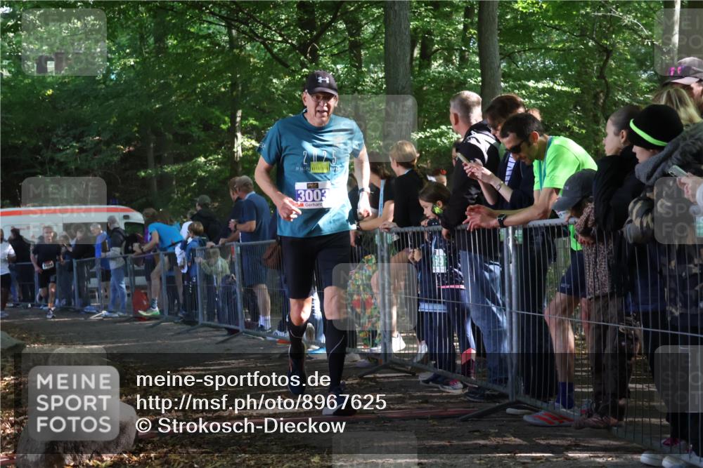 28.09.2025 - 33. Volkslauf durch das schöne Alstertal Strokosch-Dieckow http://msf.ph/oto/8967625 28.09.2025 11:44:17 Ziel 1604, 3003 meine-sportfotos.de