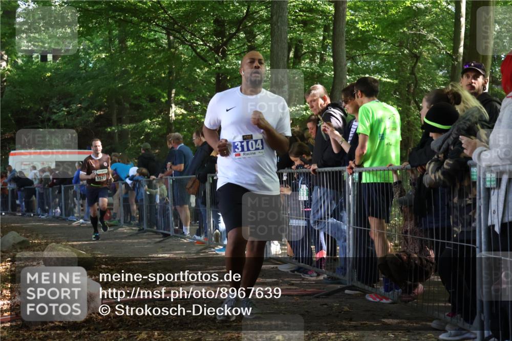 28.09.2025 - 33. Volkslauf durch das schöne Alstertal Strokosch-Dieckow http://msf.ph/oto/8967639 28.09.2025 11:44:28 Ziel 1577, 3104 meine-sportfotos.de