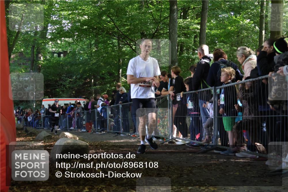 28.09.2025 - 33. Volkslauf durch das schöne Alstertal Strokosch-Dieckow http://msf.ph/oto/8968108 28.09.2025 11:48:19 Ziel 1596, 3077 meine-sportfotos.de