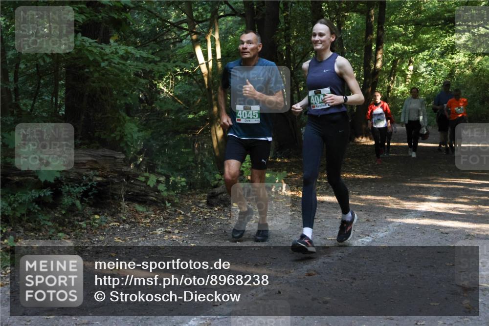 28.09.2025 - 33. Volkslauf durch das schöne Alstertal Strokosch-Dieckow http://msf.ph/oto/8968238 28.09.2025 10:55:31 Laufen 4045, 404 meine-sportfotos.de
